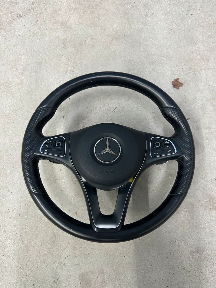 Mercedes Benz Lenkrad Airbag W213 in Dortmund