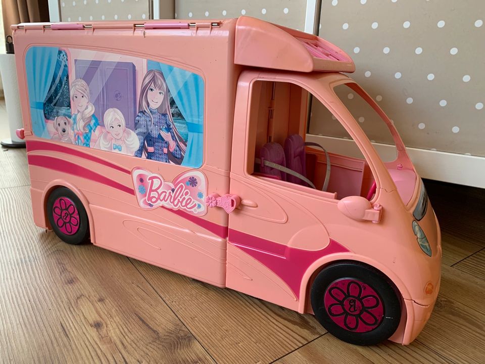 Barbie Pferde- und Wohnmobil in Roßleben