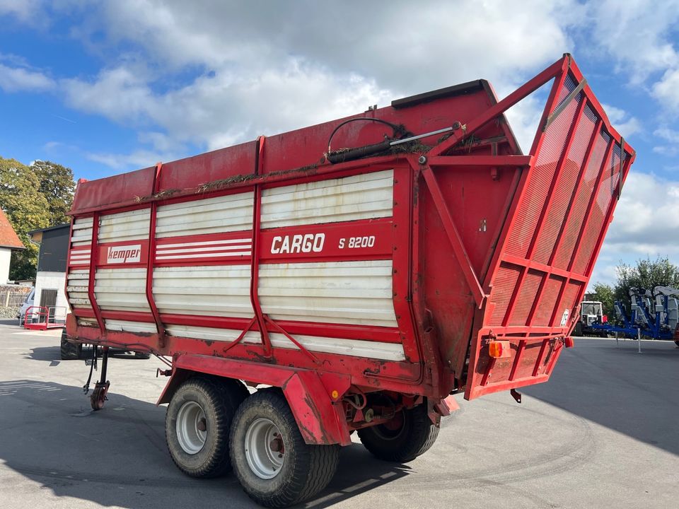 Kemper Cargo S 8200 Häckselwagen Silagewagen Abschiebewagen ASW in Tiefenbach Oberpf