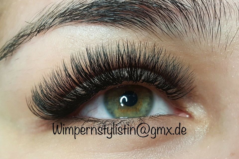 Nagelstudio UV-Wimpernverlängerung Gelnägel Kosmetikstudio in Mömbris