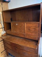 Massiv- Holzschrank vintage Berlin - Charlottenburg Vorschau