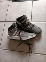 Sportschuhe 38 Adidas nicht Gr 40 wie in der Anzeige Niedersachsen - Oldenburg Vorschau