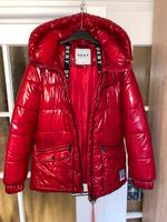 DKNY rote Winterjacke Niedersachsen - Seevetal Vorschau