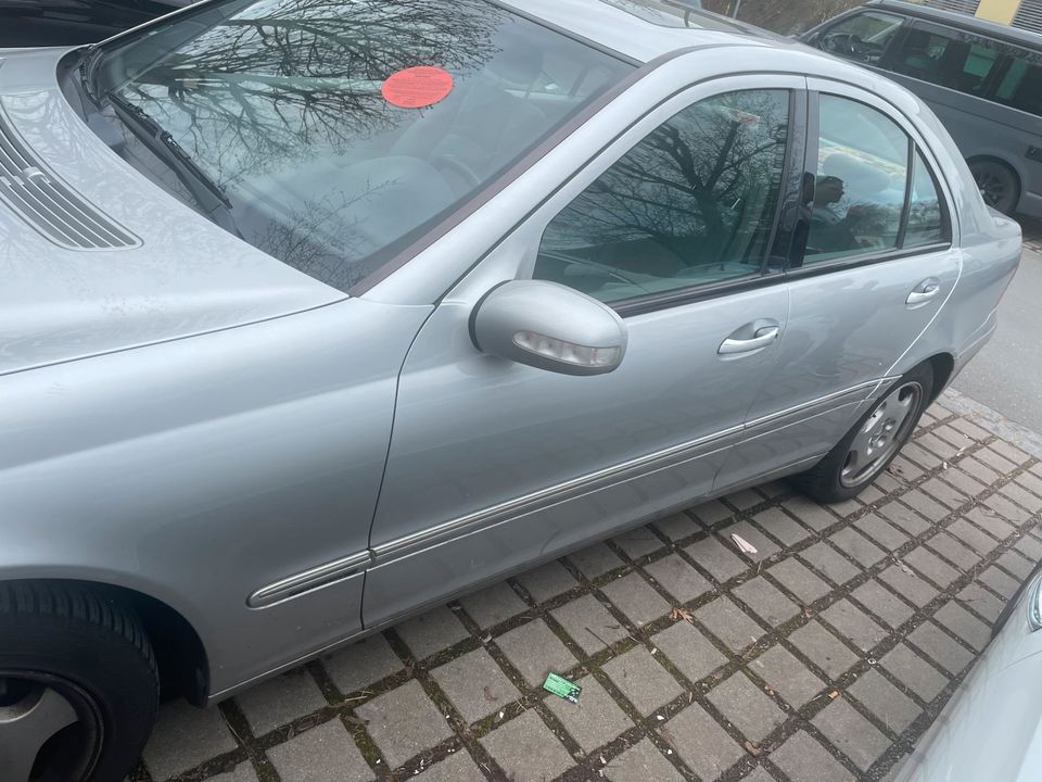 Mercedes Benz C Klasse 280 in Erlangen