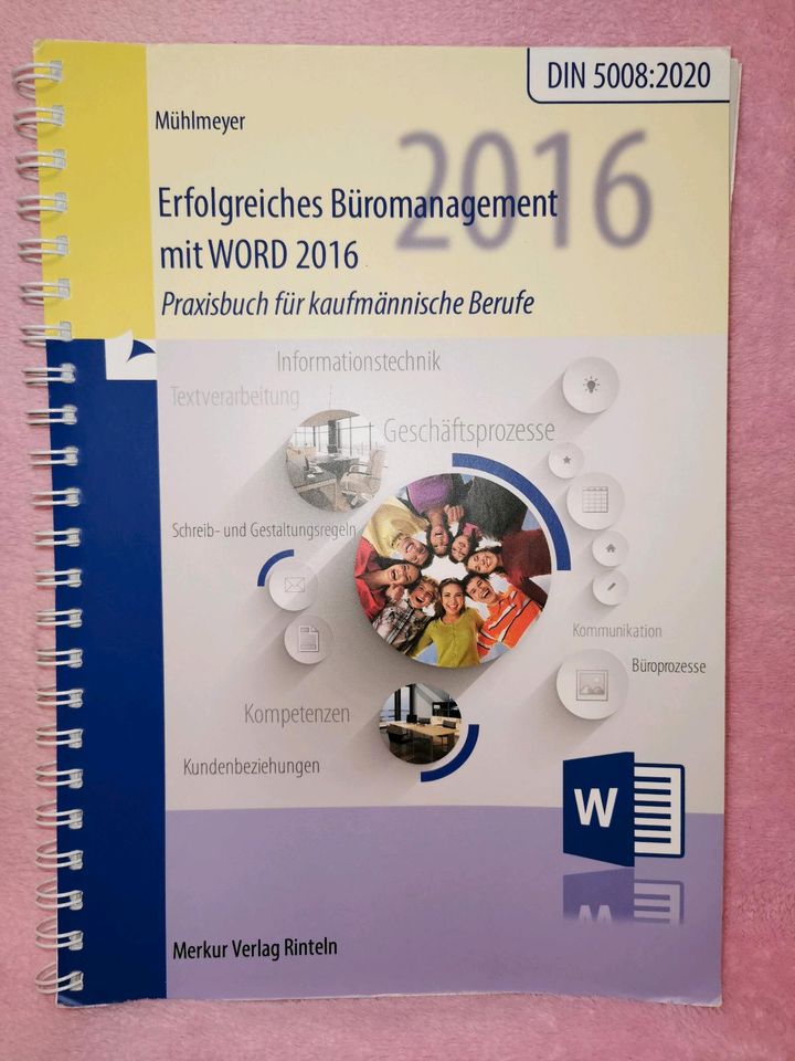 Erfolgreiches Büromanagement Word, Schulbuch Berufsschule in Norden