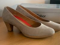 Gabor Pumps Nubuk Soft beige Absatz 5 cm Leder Gr. 6 / 39 Hessen - Rodgau Vorschau