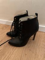 Buffalo Stiefeletten Kr. München - Neubiberg Vorschau