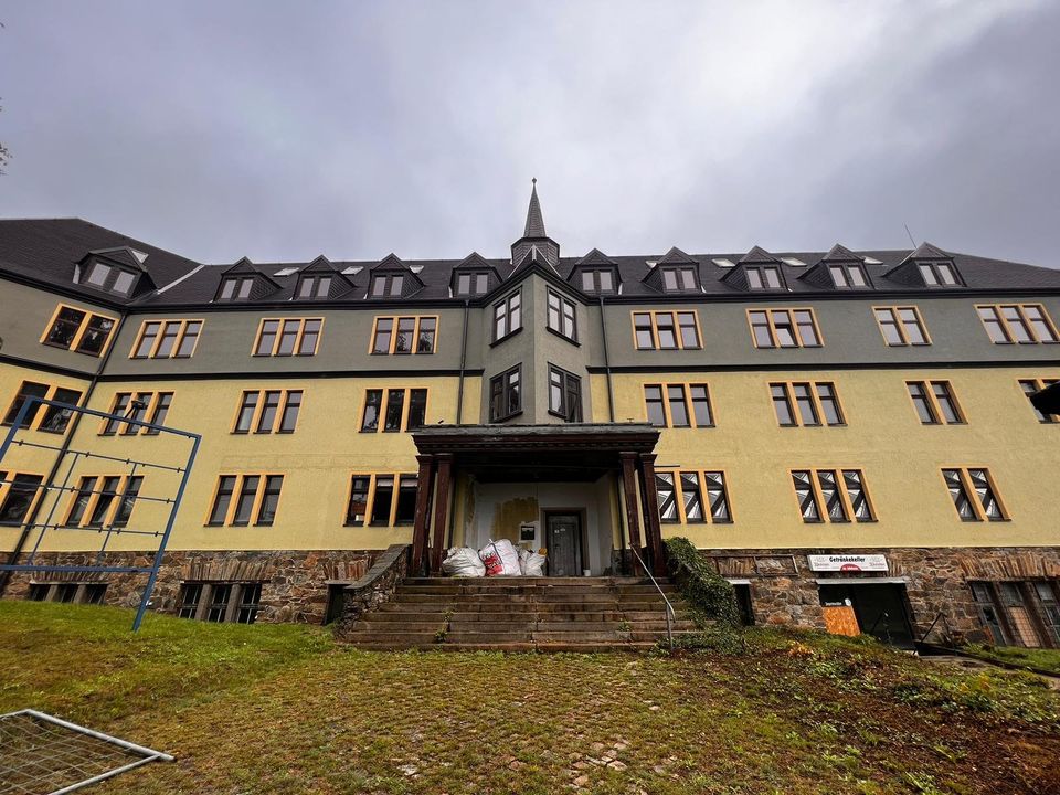 Traumobjekt zum fertig bauen 14 Wohneinheiten in Grünhain-Beierfeld 