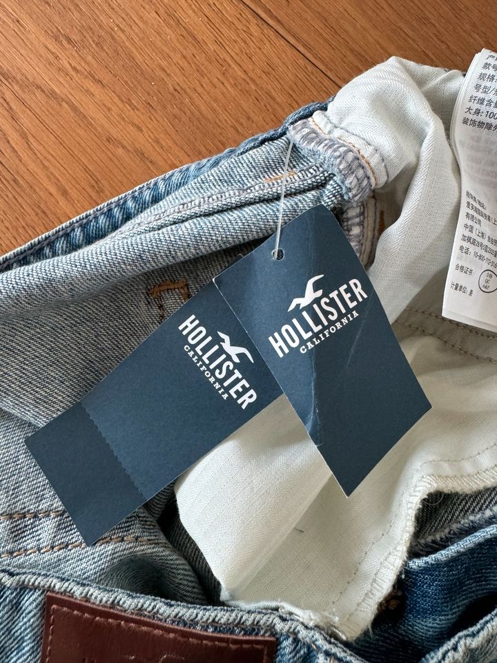 Hollister Jeansrock Rock Destroyed Denim Gr.38 W29 neu in Kelkheim