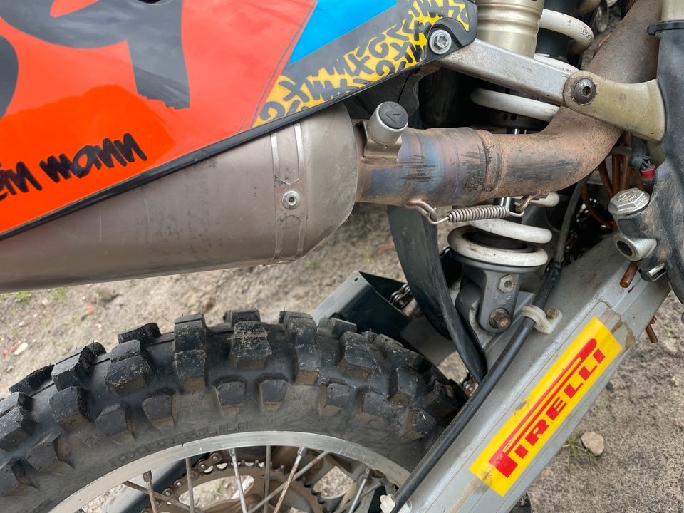 KTM Akrapovic Endschalldämpfer Auspuff 525 450 539 400 250 in Groß Teetzleben