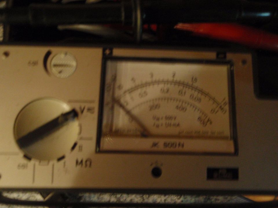 Voltmeter im Koffer in Hermeskeil