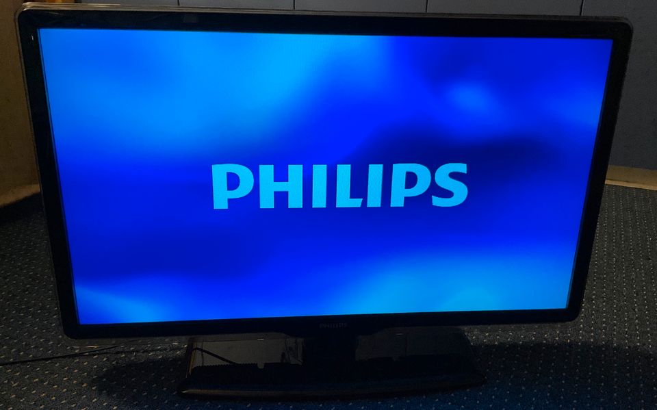Philips Fernseher 37"  37PFL8404H in Berlin