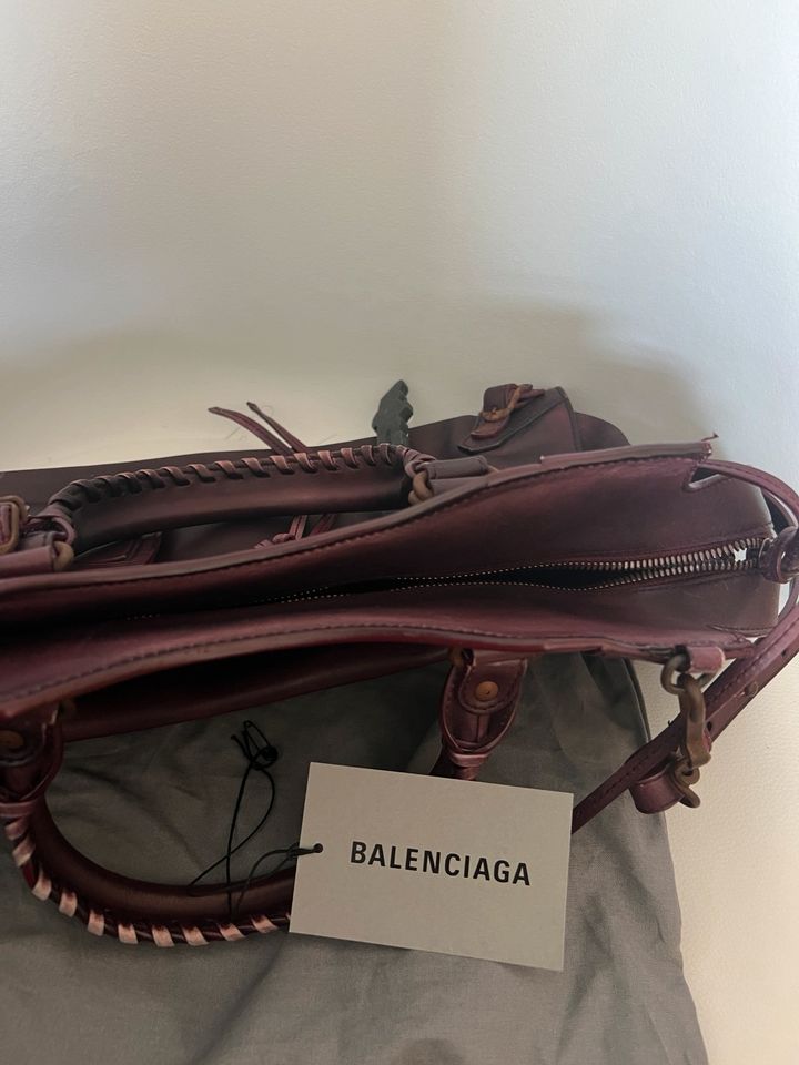 Balenciaga Neo Classic Medium Tasche Handtasche bag Umhängetasche in Stuttgart