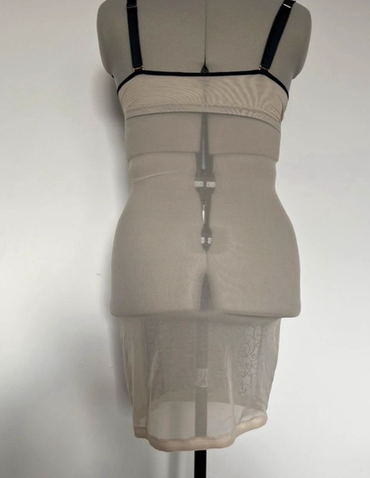 Vintage Figurformer Unterkleid,Body,  Nacht Kleid L/XL 3 Teile in Moorrege