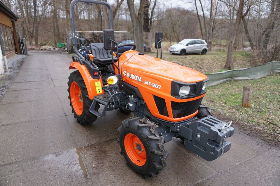 Kubota EK1-261 Allradtraktor in Kreischa