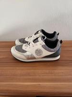 GUESS Damen Mädchen Sneaker Gr.38 wie neu! Bayern - Hausham Vorschau