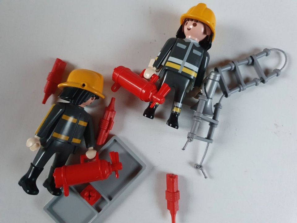 6 Playmobil Figuren Sets ( Müllmann, Bauarbeiter, Feuerwehr....) in Ennepetal