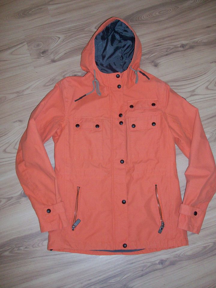 Killtec Funktionsjacke/Outdoorjacke orange Gr.38/S Maße lesen in Berlin