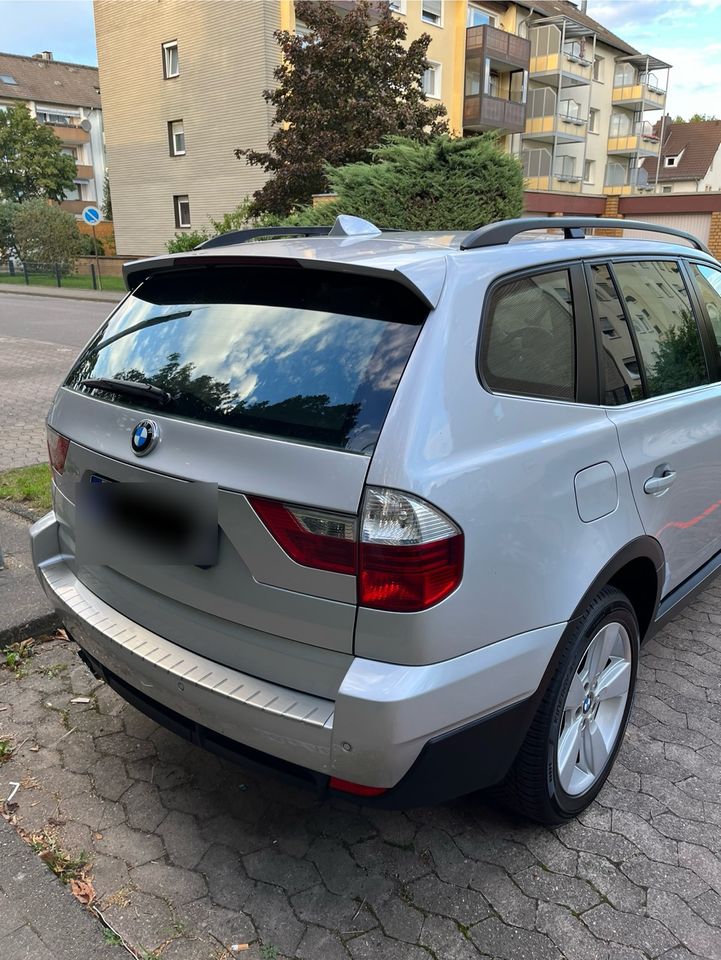 Bmw x3 e83 mit frischen TÜV in Seelze