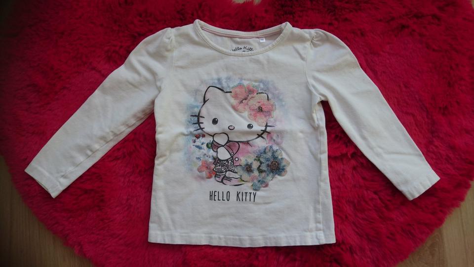 Langarmshirt weiß grau blau Hello Kitty Mädchen Gr. 110/116 in Rühen