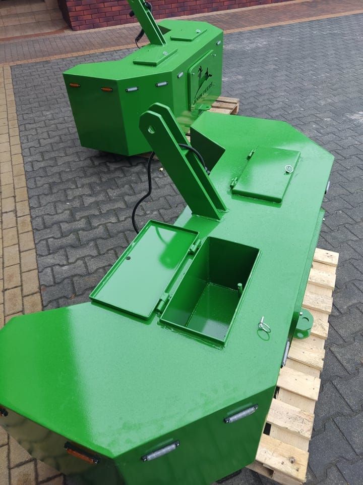 2000 kg Hintergewicht JOHN DEERE Beleuchtung Frontgewicht Ballast in Görlitz