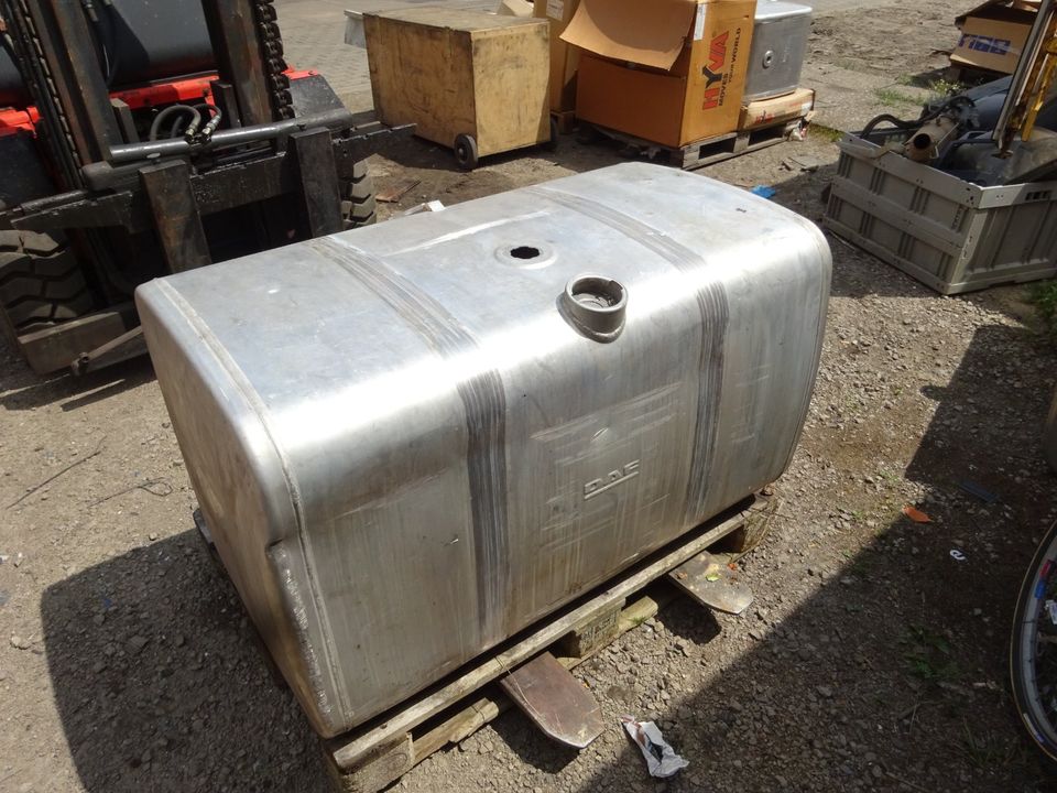 DAF Kraftstofftank Diesel Tank ca. 400 L