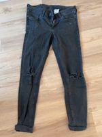 Jeans H&M 28/30 Skinny Destroyed Lock, schwarz Baden-Württemberg - Teningen Vorschau