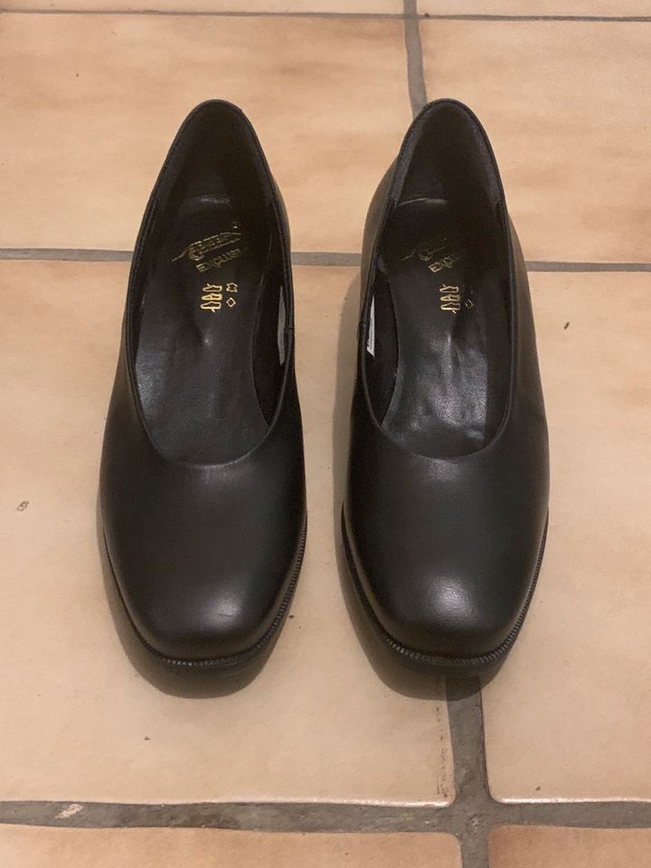 Abeba Damen Schuhe Gr. 39 - NEU - in Kassel