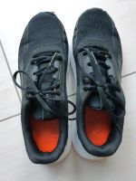 Sportschuhe Reebok Gr. 40 Nordrhein-Westfalen - Witten Vorschau