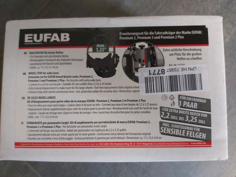 Vermiete Eufab Premium 3 Fahrradträger für die Anhängerkupplung in Eningen