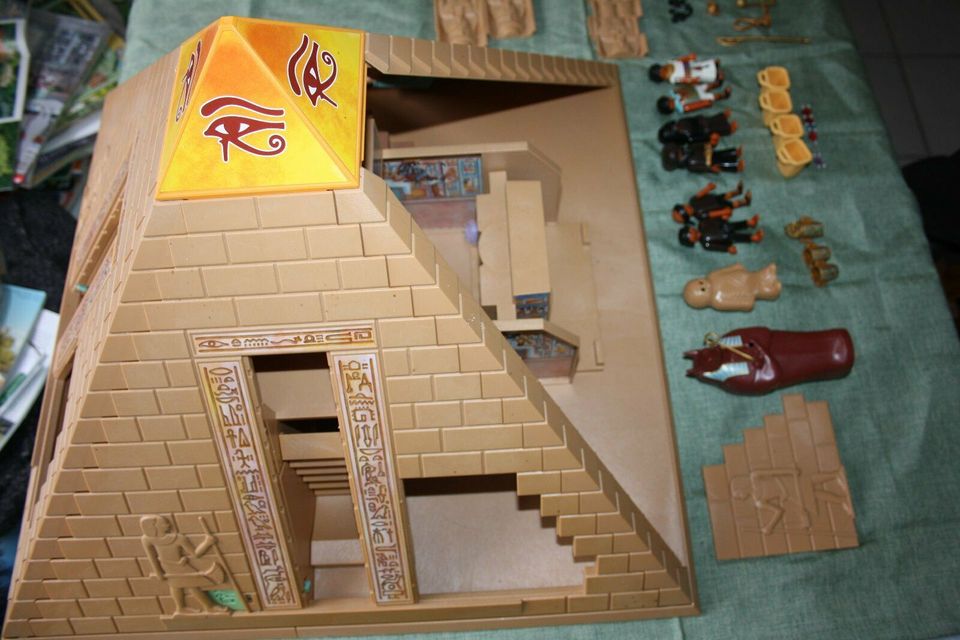 Playmobil Pyramide Ägypten  mit Zubehör in Quickborn