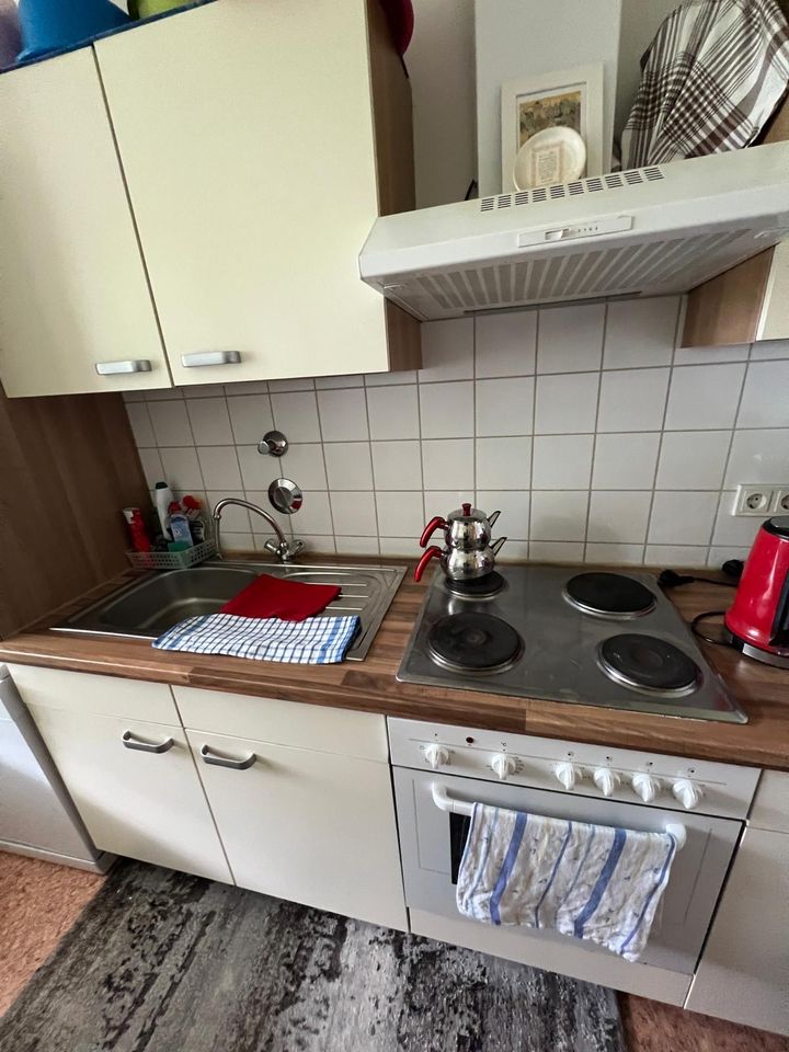 Küchenzeile 210cm und separatem Schrank 60cm in Landshut