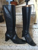 Pollini Vintage Stiefel Leder schwarz Reißverschluß hinten Gr36,5 Nordrhein-Westfalen - Dorsten Vorschau