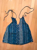 Superdry Top Camisole rückenfrei 42 XL blau Neckholder Sommertop Bayern - Baiersdorf Vorschau