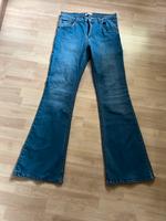 Pull& Bear Jeans Größe 42 wie neu Thüringen - Daasdorf a. Berge Vorschau