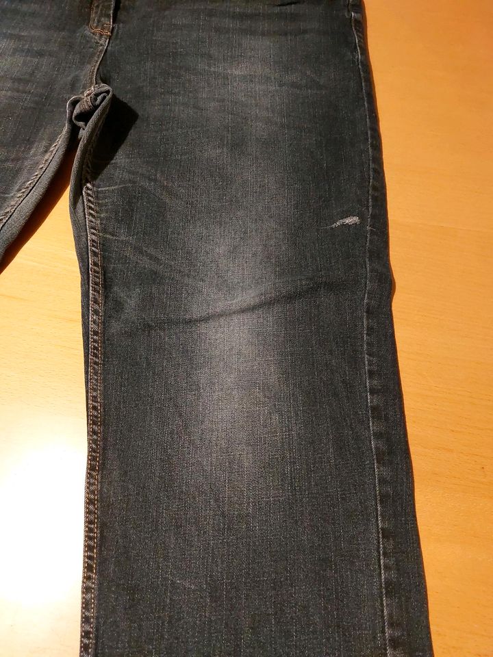 Tolle Jeans von Giada Gr. 52 für 8€ in Xanten