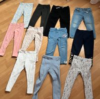 Paket Hosen/Jeans Mädchen Größe 98/104 Baden-Württemberg - Altensteig Vorschau