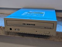 CD-Brenner / CD-ROM IDE-Laufwerk Ultima WRR-4848 Nordrhein-Westfalen - Gelsenkirchen Vorschau