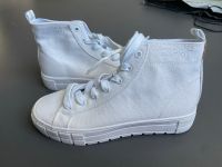 Stoffschuhe Schuhe Esprit NEU❗️ Niedersachsen - Uelzen Vorschau