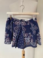 Pull & Bear – stylische Shorts / Minirock – Gr. M / 38 München - Moosach Vorschau