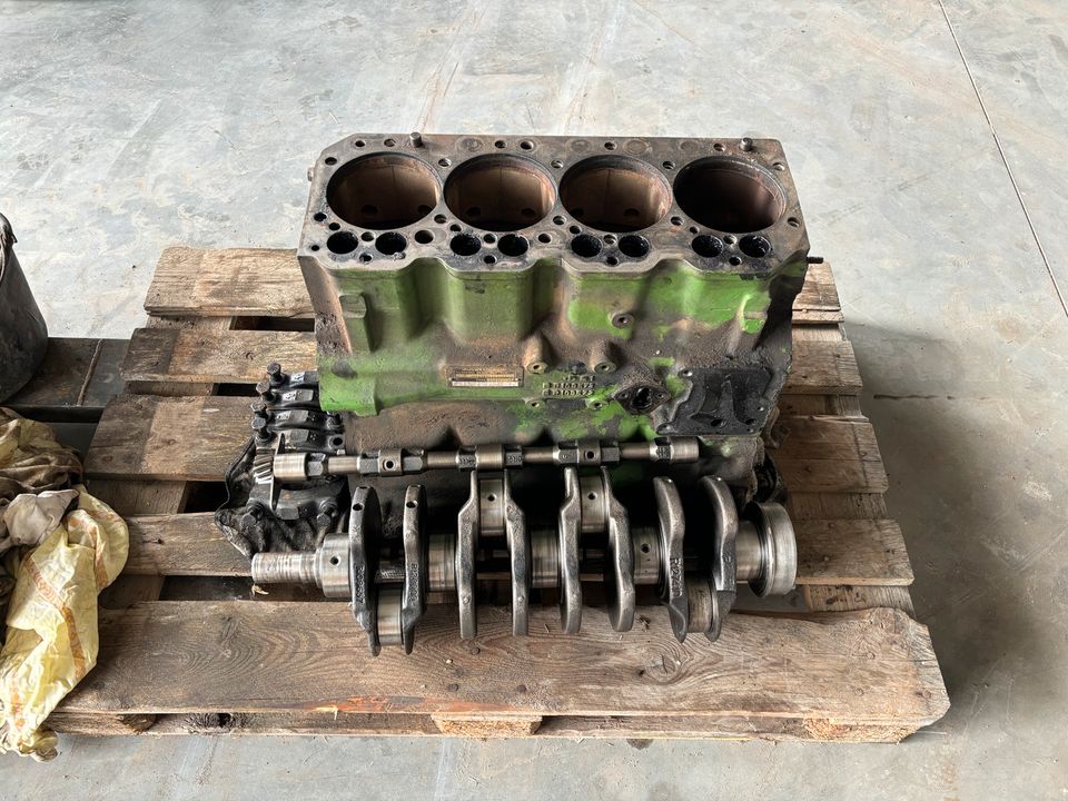 John Deere 6400 Motorblock in Rosendahl