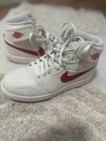 Nike Jordan 1 retro ajko rot weiß gr. 42 Rheinland-Pfalz - Bad Kreuznach Vorschau