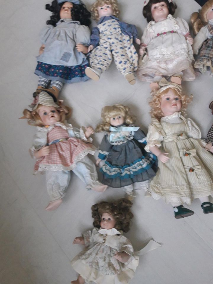 10 Porzellan Puppen in Dortmund