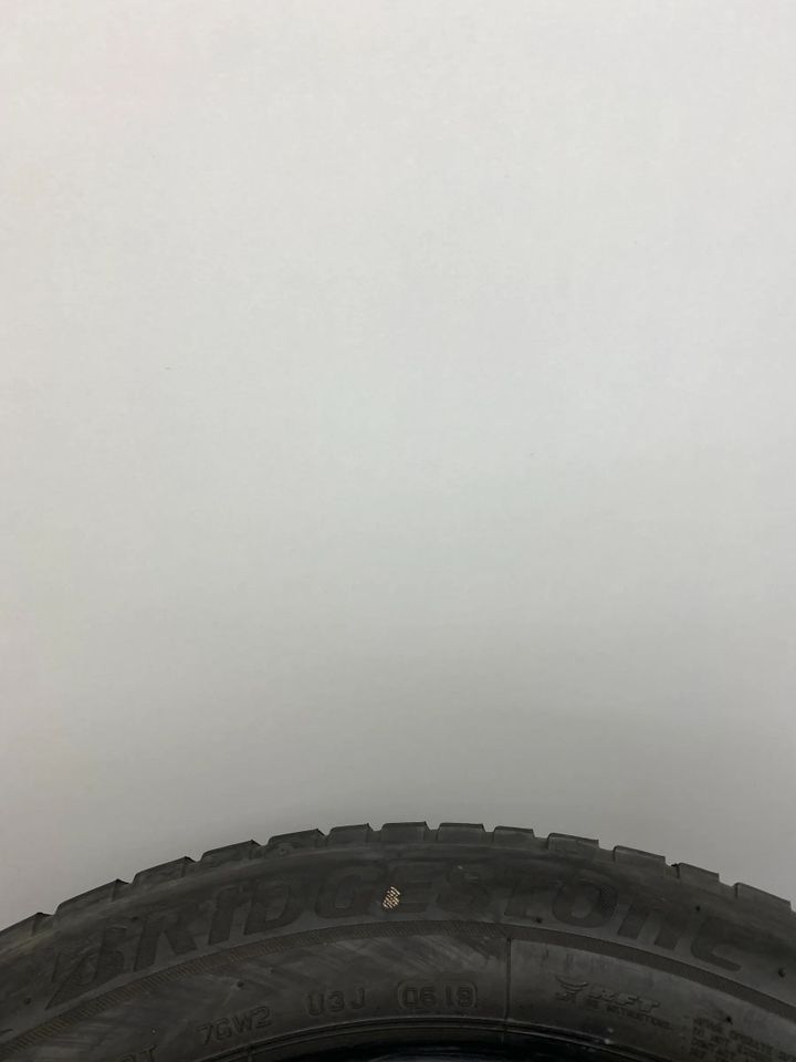 245 50 R19 Winterreifen Bridgestone (4 Stück) 6mm DOT19 in Rheinfelden (Baden)