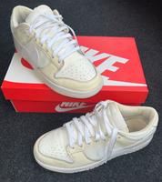 Nike Dunk low Retro Sneaker Größe 42,5 Coconut Milk Berlin - Friedrichsfelde Vorschau
