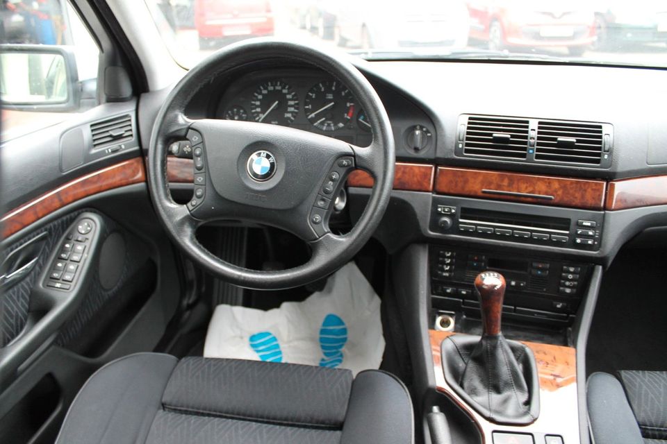 BMW 520 Touring *TÜV-NEU*1-Hand* in Rastede