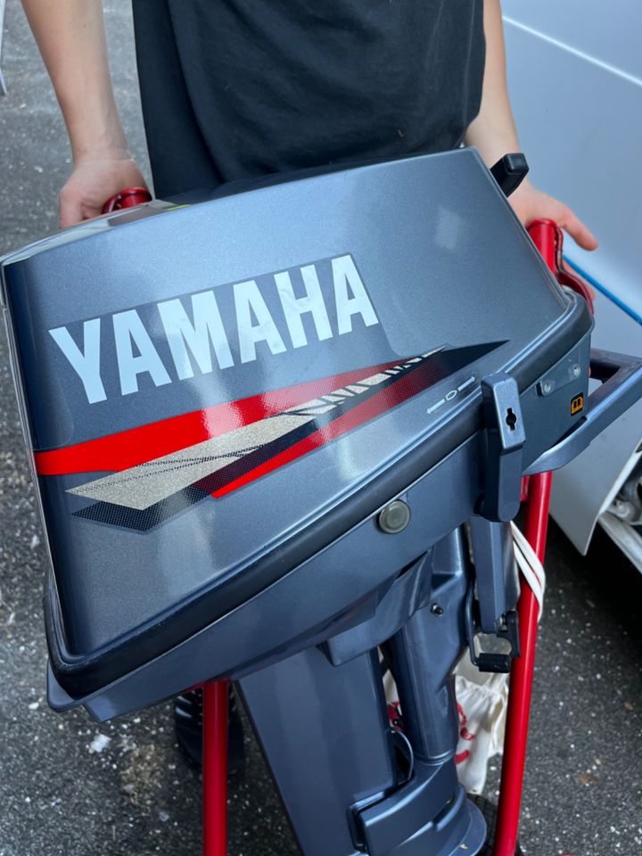 Yamaha Bootsmotor Model 06 in Hamburg
