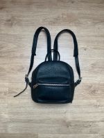 Urban Outfitters Rucksack Klein Schwarz/Silber Baden-Württemberg - Langenau Vorschau