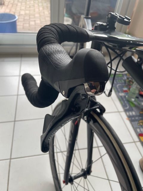 Superleichtes Carbon-Aero Ultegra Rennrad RH52 in Schmitten