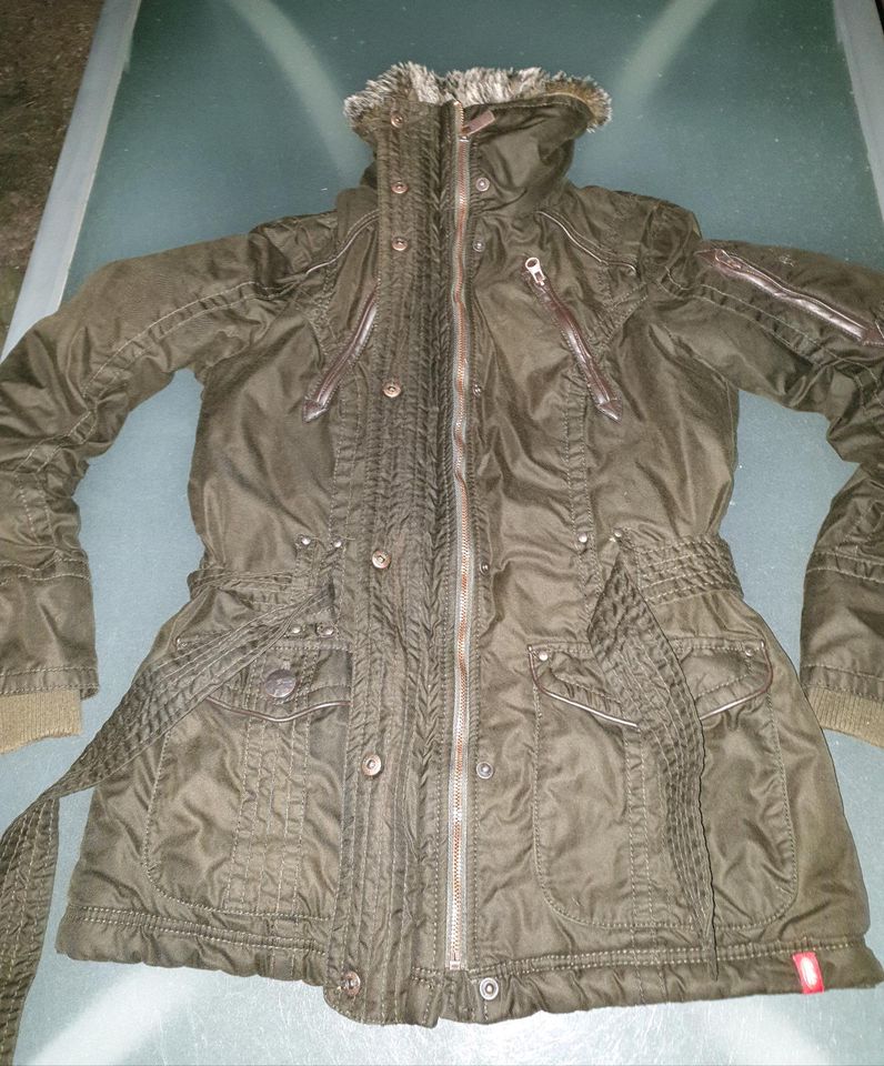 Original EDC Esprit Damenjacke San Francisco  TOP wie neu !!! in Bönen